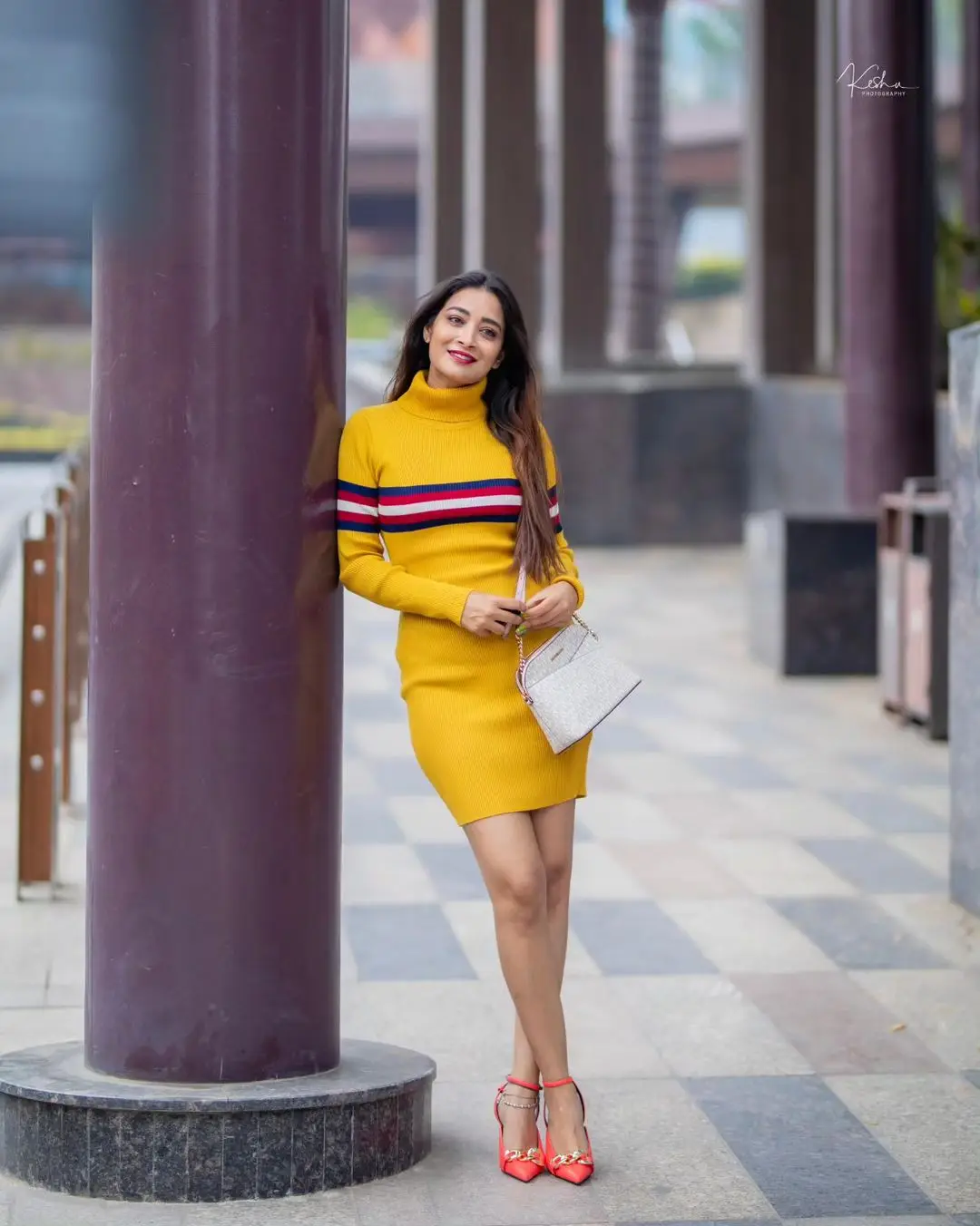 ETV Actress Bhanu Sri Long Legs Show in Yellow Top